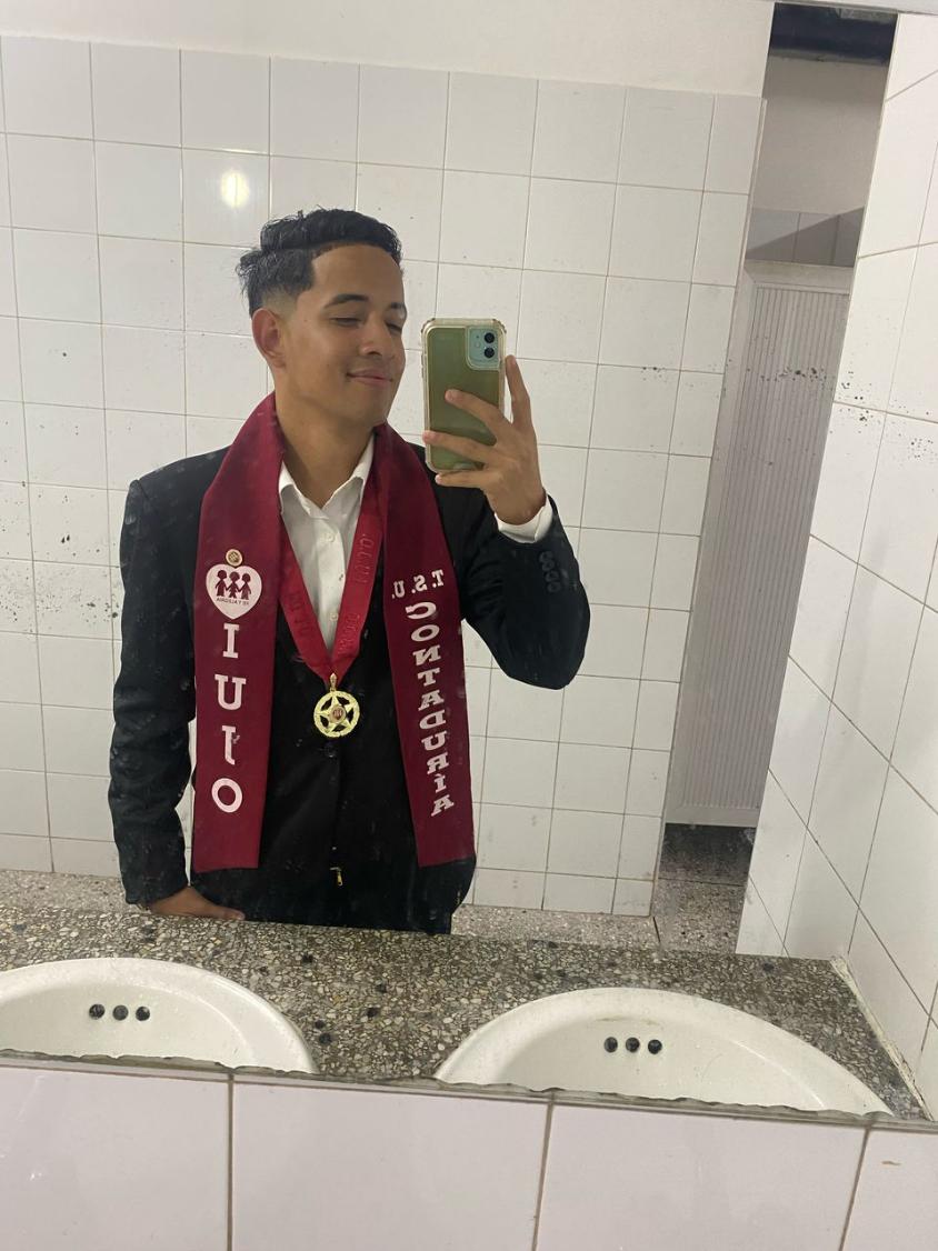 Traje Negro Un Botón - Vista 4