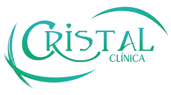 Clínica Cristal Logo