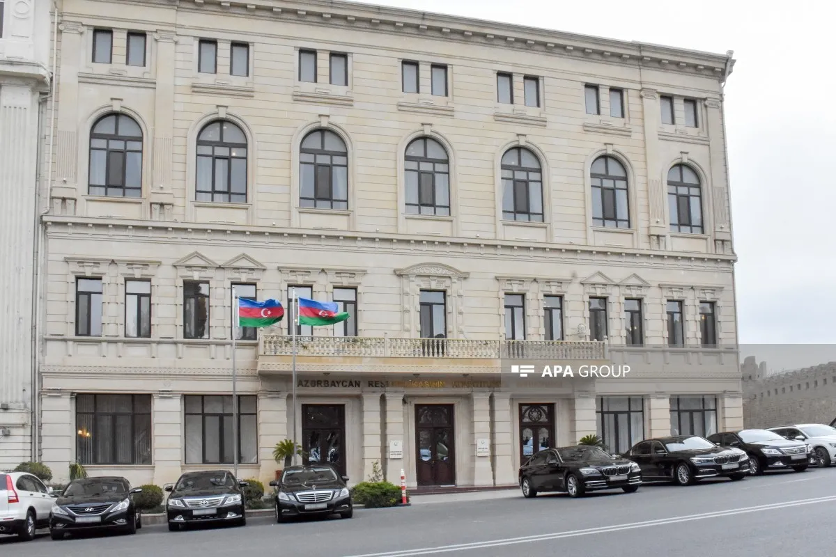 Konstitusiya Məhkəməsi ağır cinayətlərə görə cəzanın təxirə salınması məhdudiyyətinə münasibət bildirib
