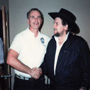 WAYLON JENNINGS