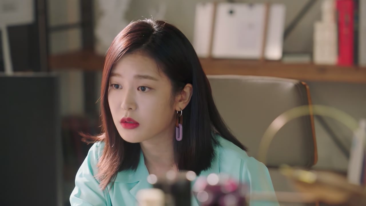 Still 17 Screenshot