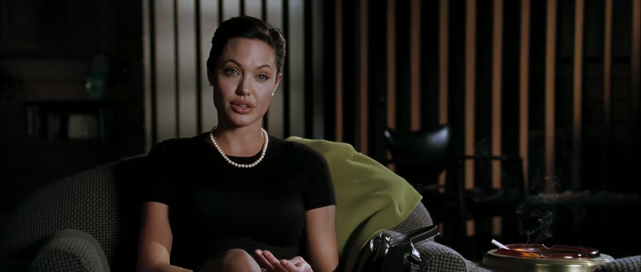 Mr. & Mrs. Smith Screenshot