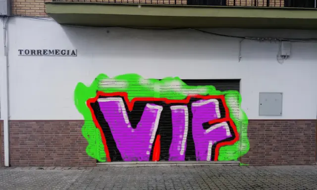 Graffiti artwork by goonja