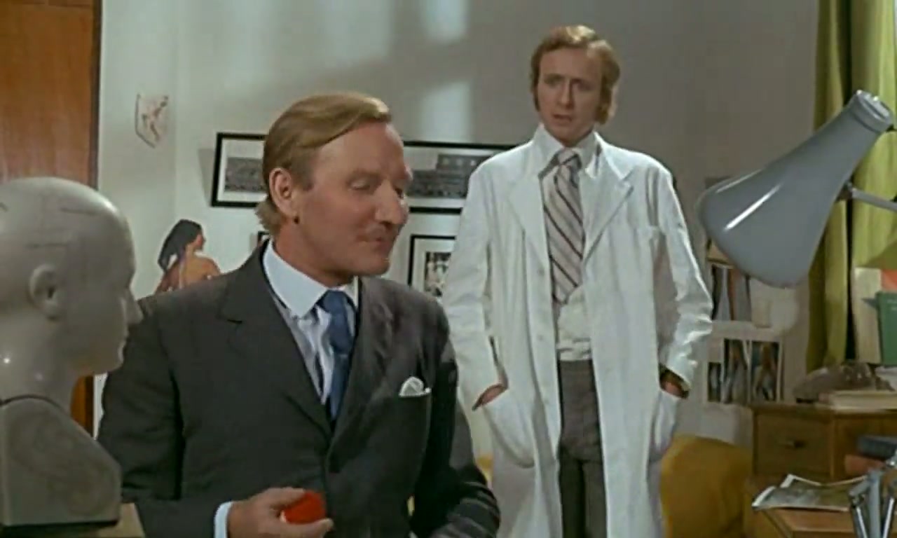 Doctor in Trouble Screenshot