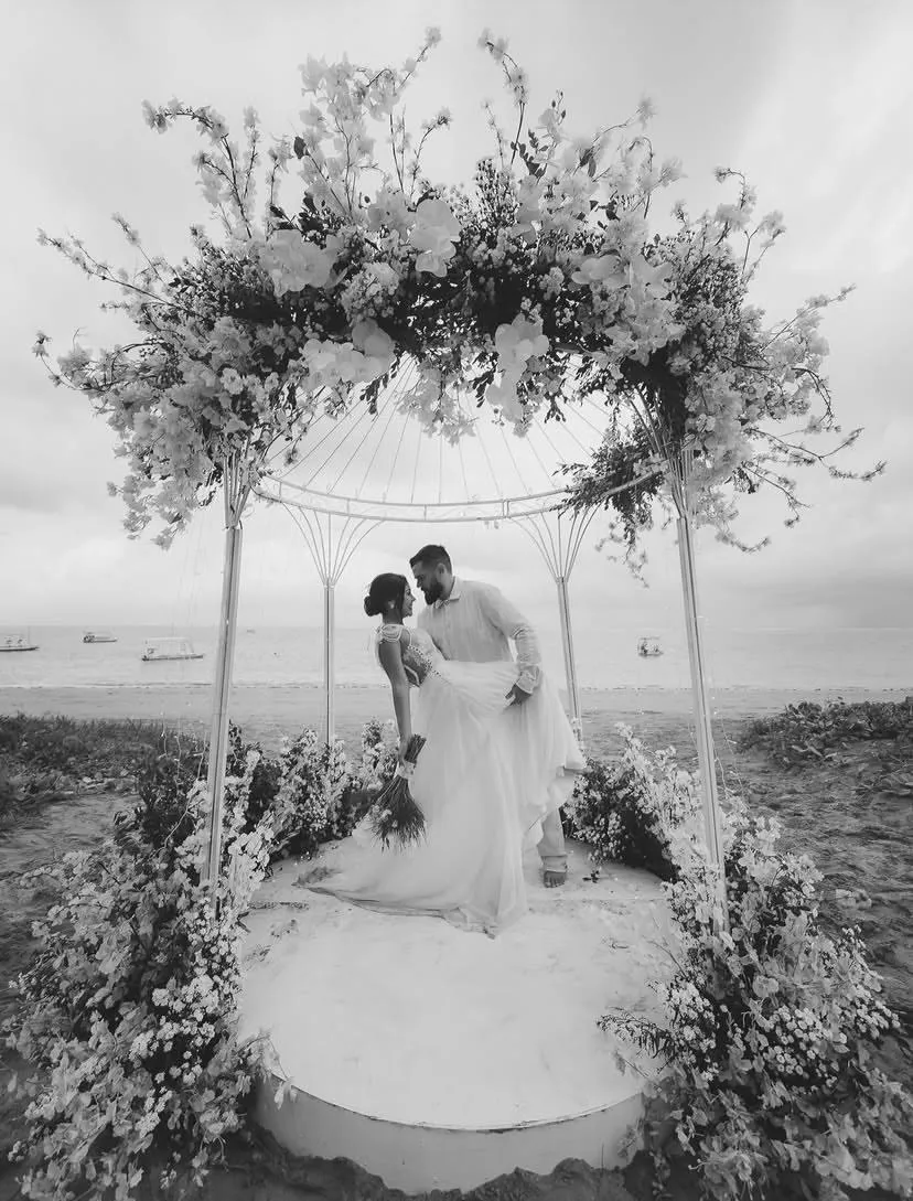 Decoração de Elopement Wedding na Praia em Maceió