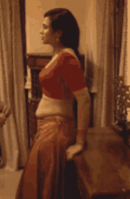[Image: south-hot-saree-6.gif]