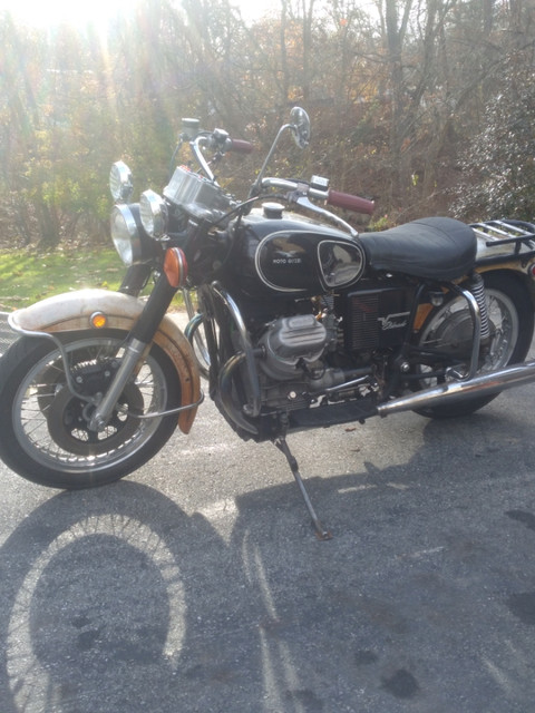 Moto-Guzzi-2