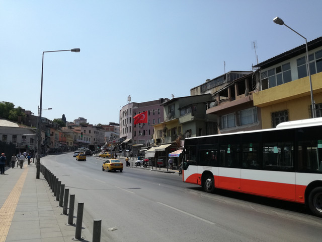 izmir11.jpg