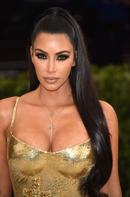 Kim-K-122