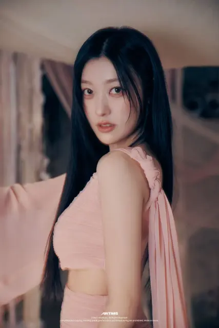choerry loona 1377441.webp