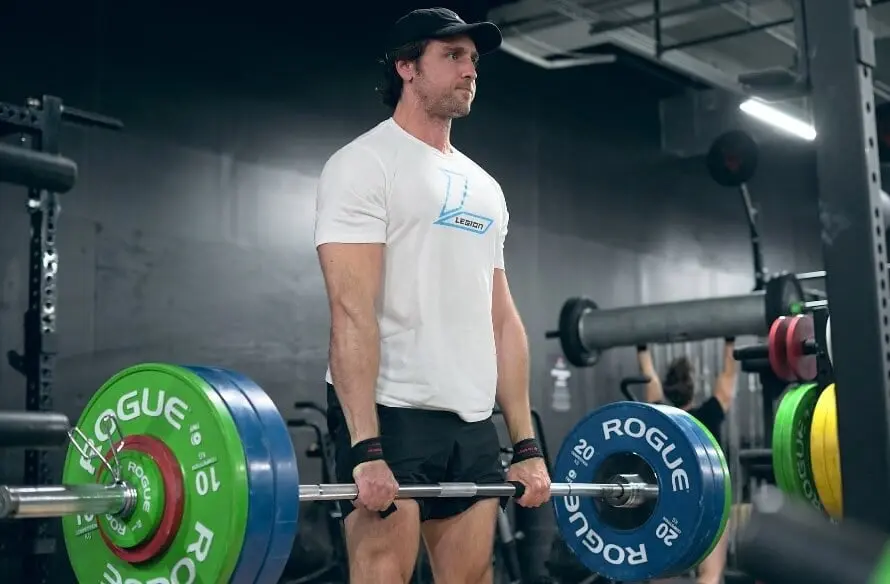 Build Bigger Back and Triceps with This Science-Backed Routine