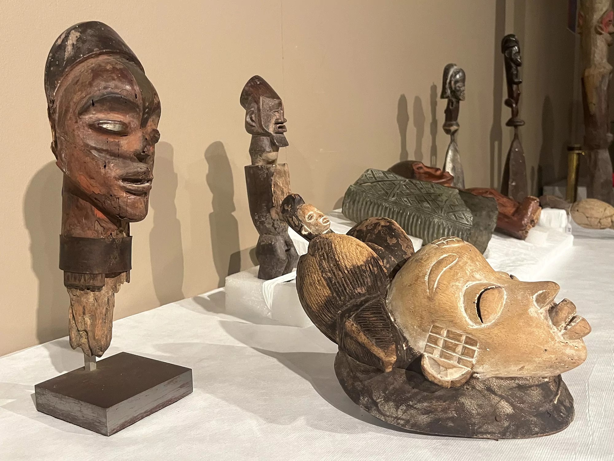 Illustration - Bordeaux refuse le legs d'un « petit musée africain » pour favoriser la restitution des objets