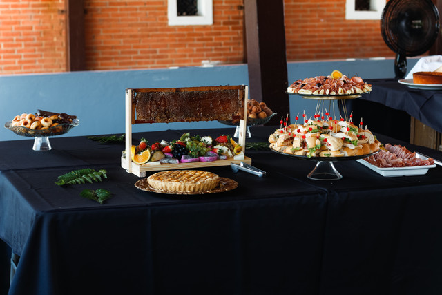 (45)