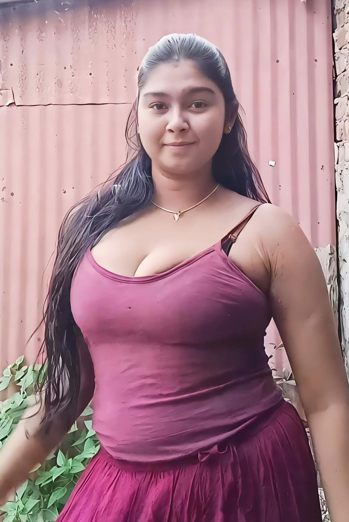 Desi Bhabi Attractive