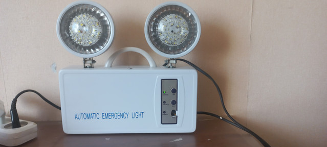 Automatic Emergency Light.jpg