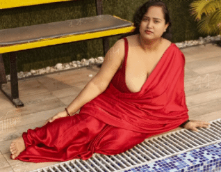 Wife Mom Aunty ki incest dunia with pics & Gifs