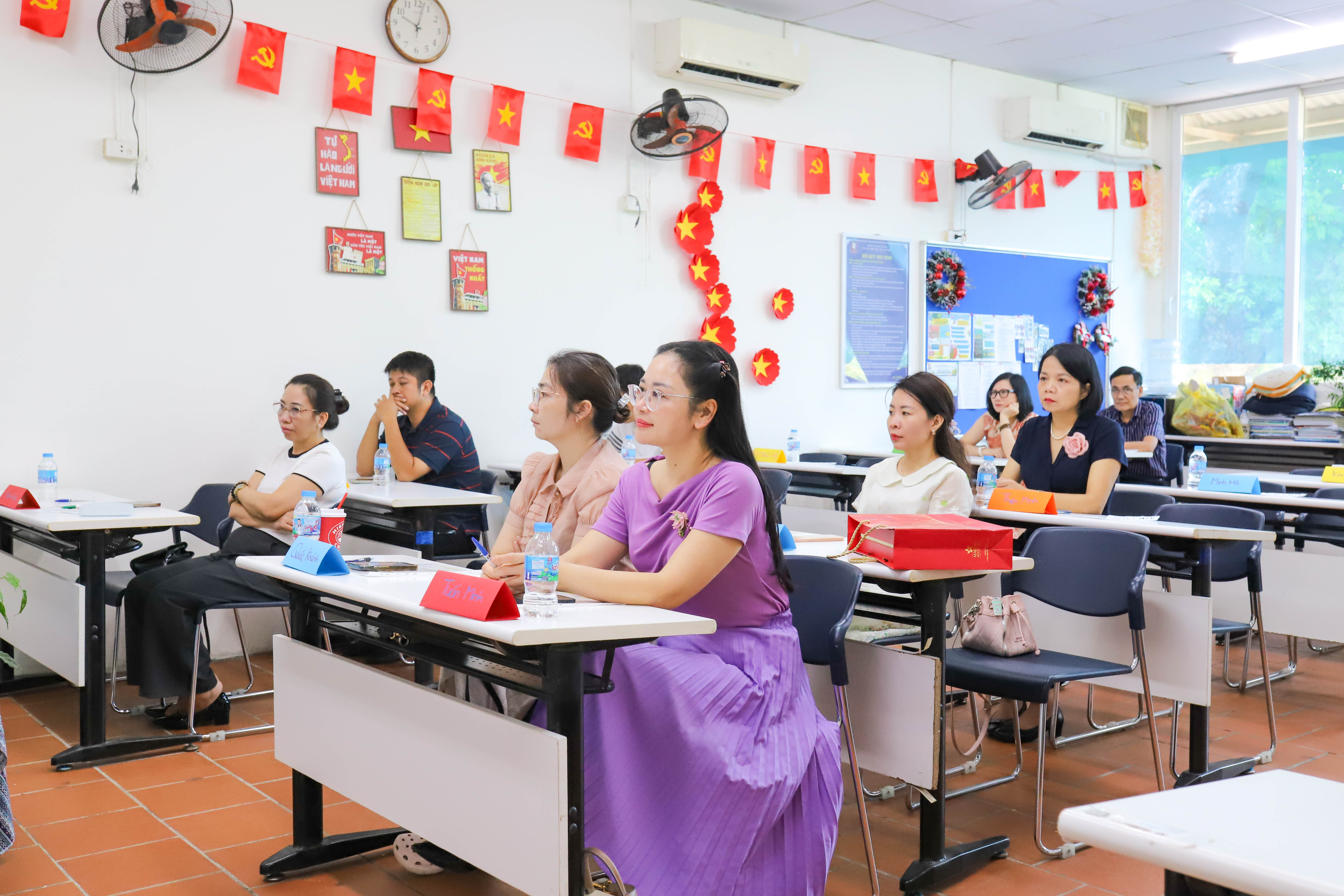 Họp phụ huynh HES 25