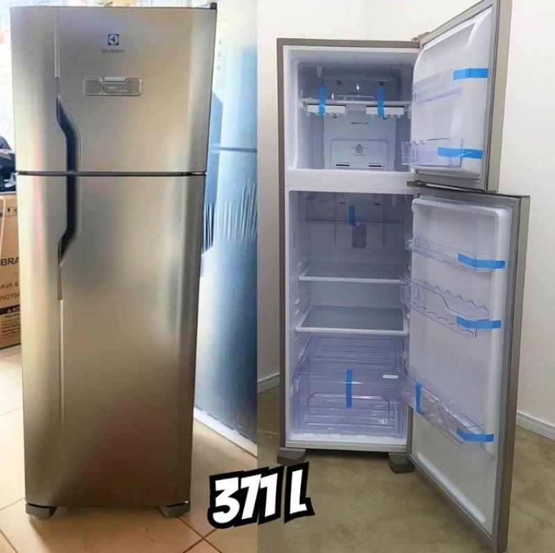 Geladeira/Refrigerador Electrolux Frost Free Inox Duplex Prata 371L DFX41