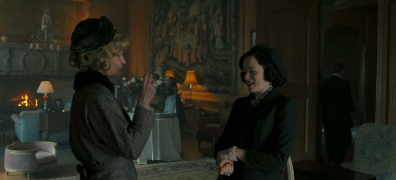 A Very British Scandal Screenshot