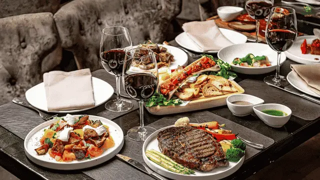 25 Steak Sides Ideas for the Perfect Dinner