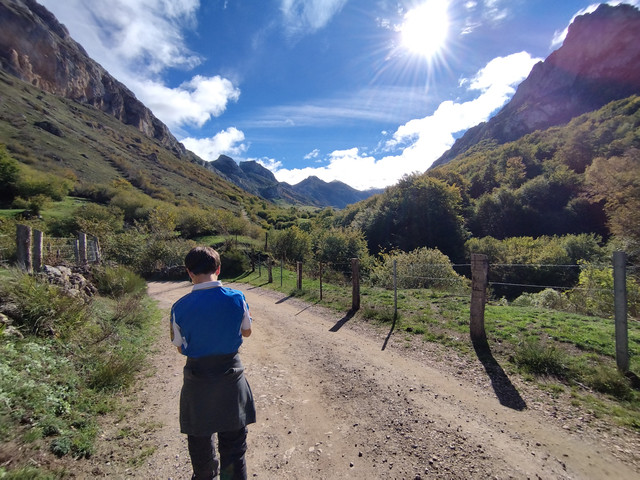 Otro puente en Asturias - Blogs de España - Domingo 11 Octubre. Ruta Valle del Lago (Somiedo) (7)