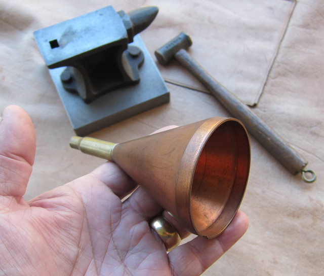 Powder Funnel 3