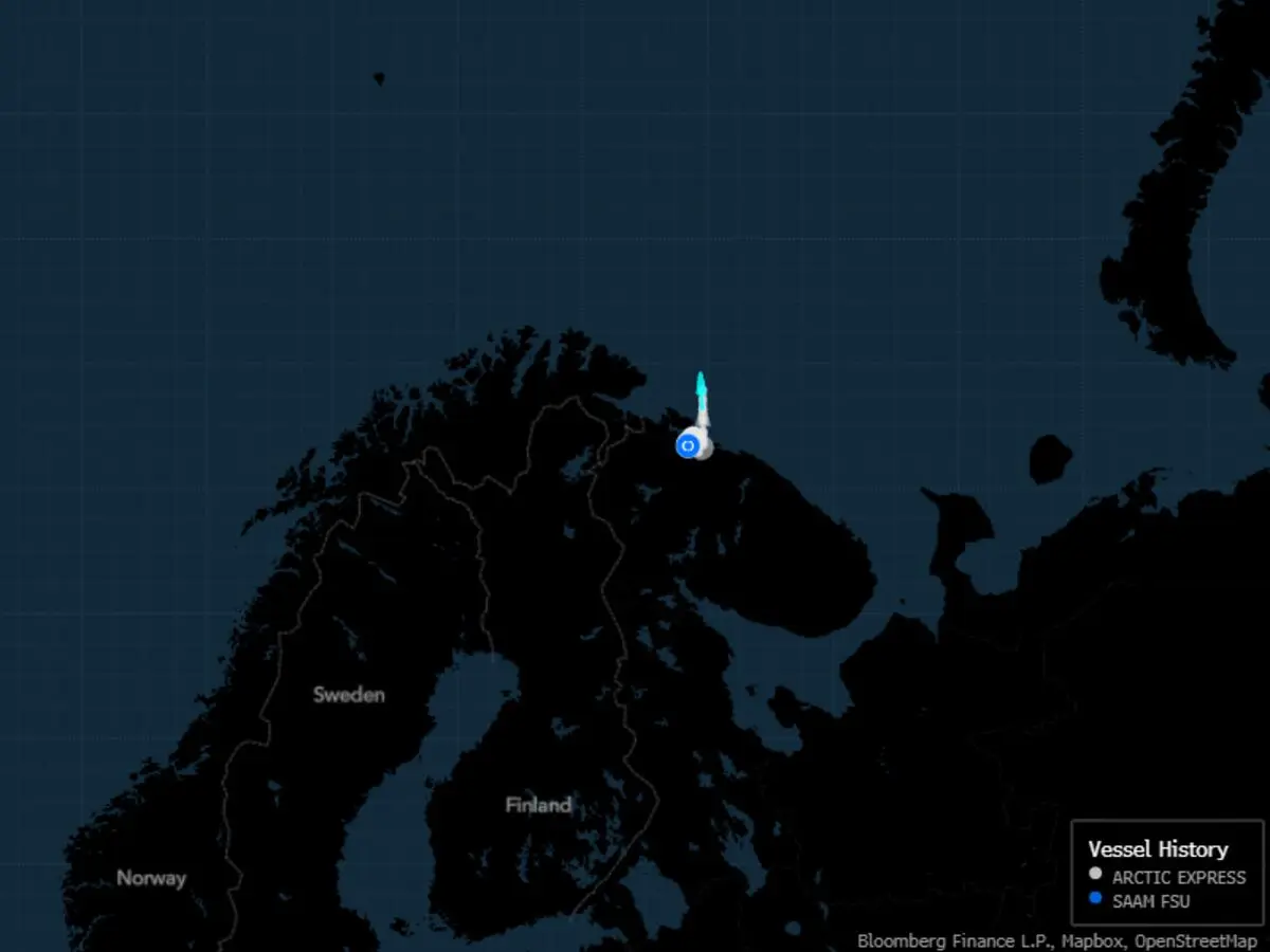 Rusia Expands Dark Fleet with 19-Year-Old LNG Tanker