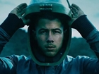 Nick-Jonas-Spaceman.jpg