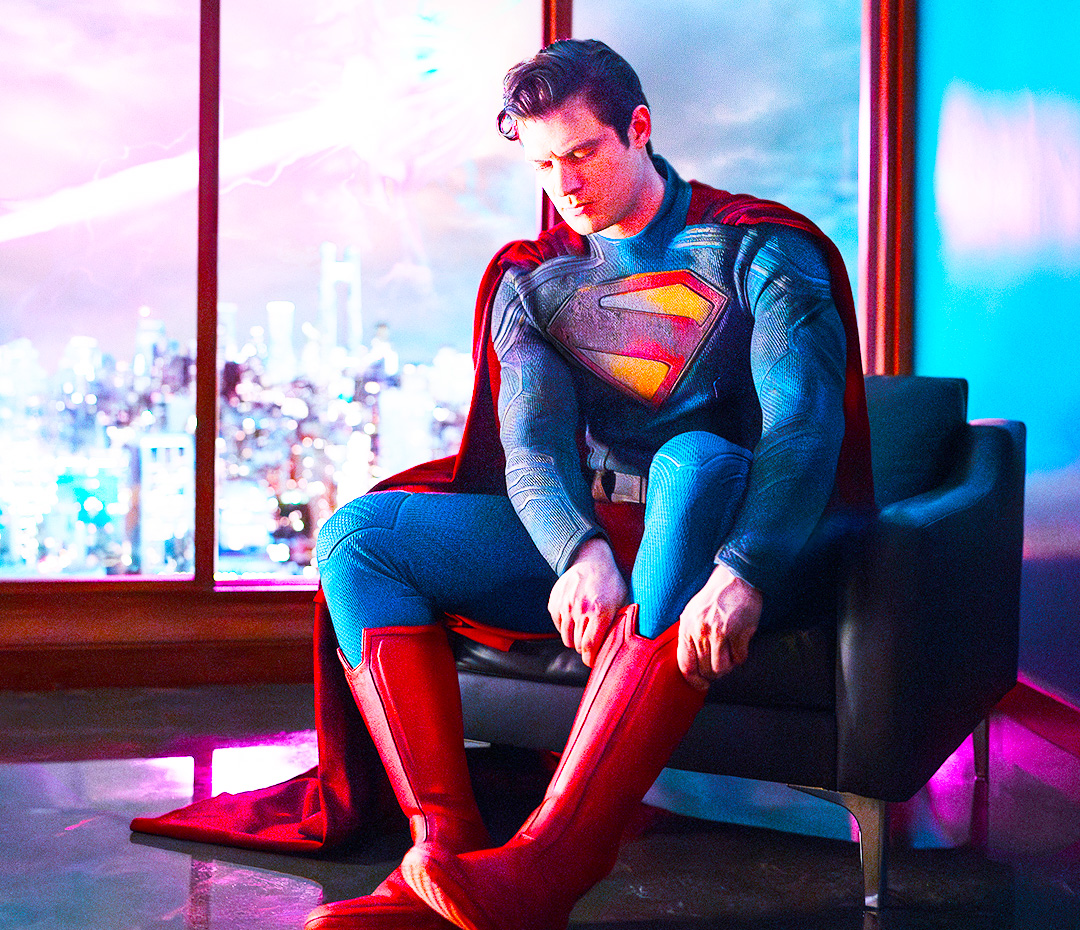 [Imagen: supermansaturado.jpg]