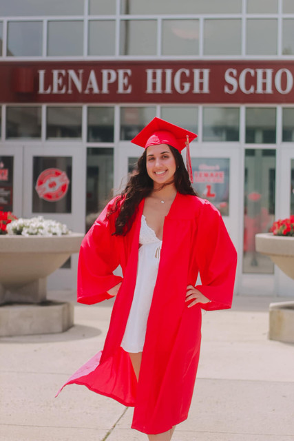 Sister-grad