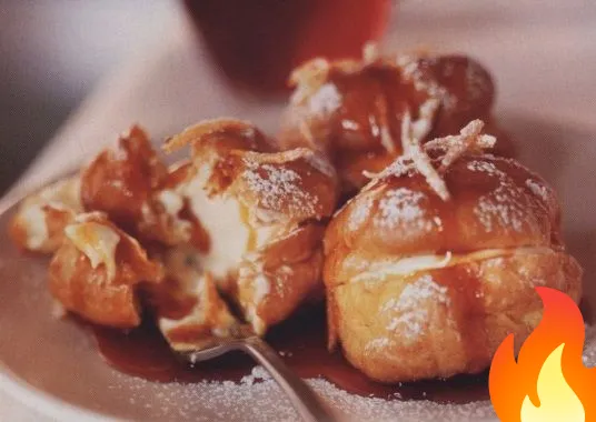 Постер Профитроли с апельсиновым кремом и соусом