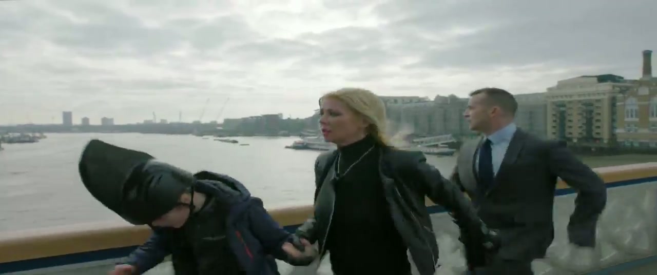 Sharknado 5: Global Swarming Screenshot