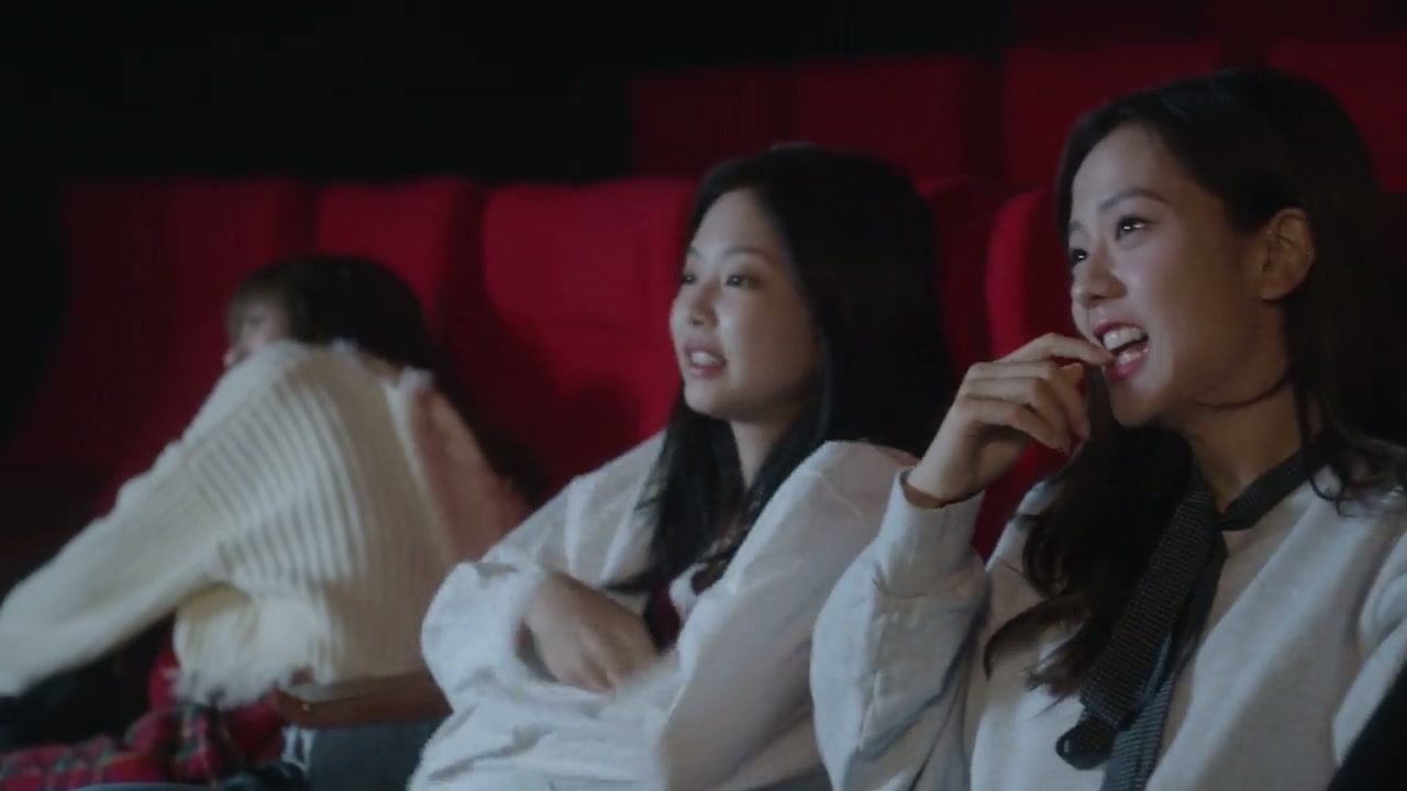 Blackpink: Light Up the Sky Screenshot