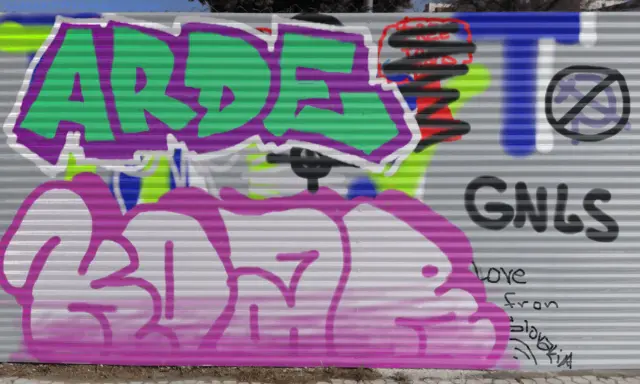 Graffiti artwork by ardeone