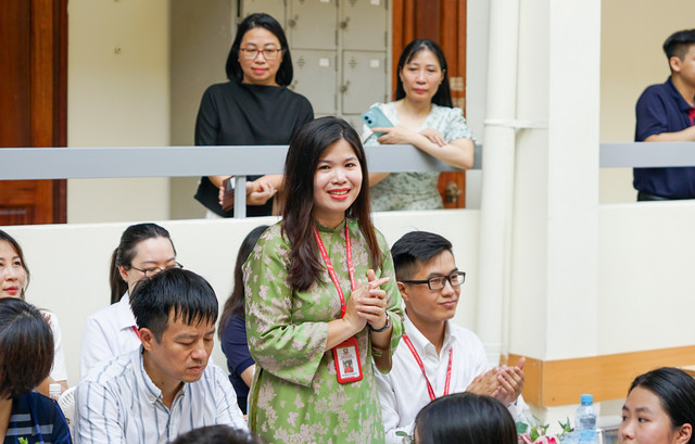 Khoảnh khắc HES 4-3