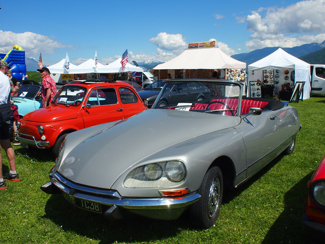 [Image: P5115904.jpg]