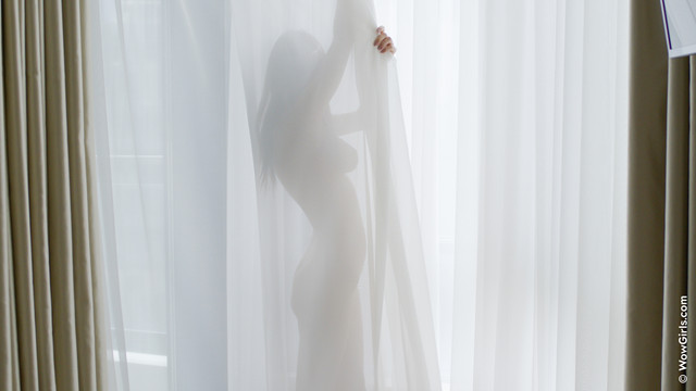 045