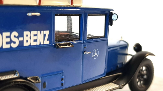 L1000-EXP722-resize.jpg