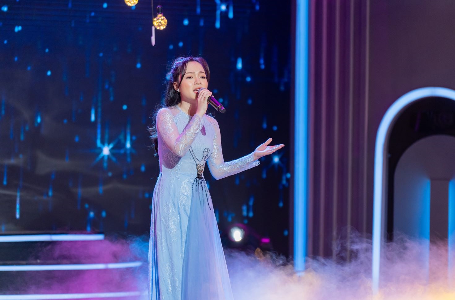 z-1