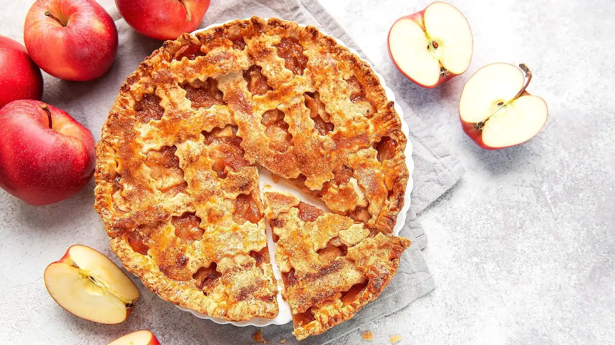 Elevate Your Apple Pie: A Simple Berry Addition