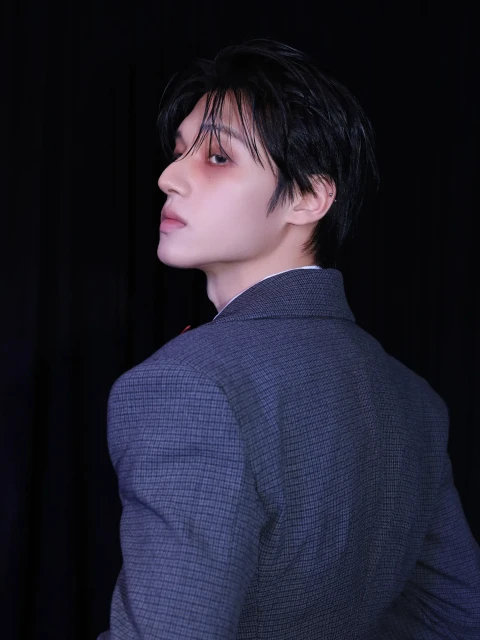 woo young ateez 1408689.webp