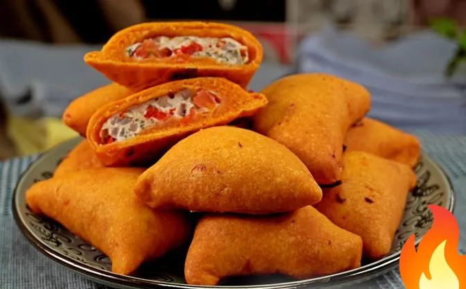 Постер Томатная самса с фаршем и овощами (в духовке)