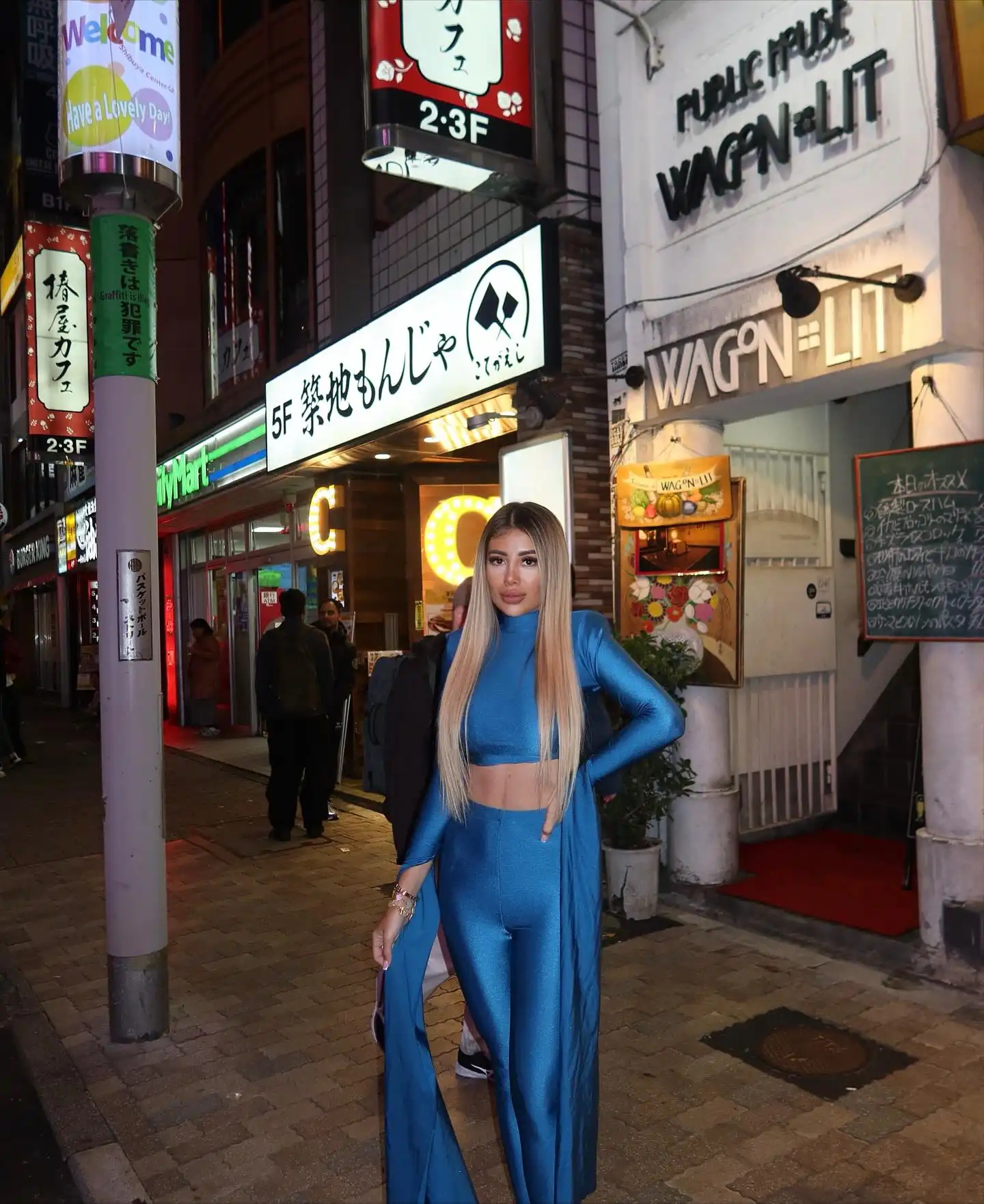 Francesca-Preani-Wallpapers-Insta-Sport-Bio-8