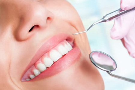 Prosthodontist