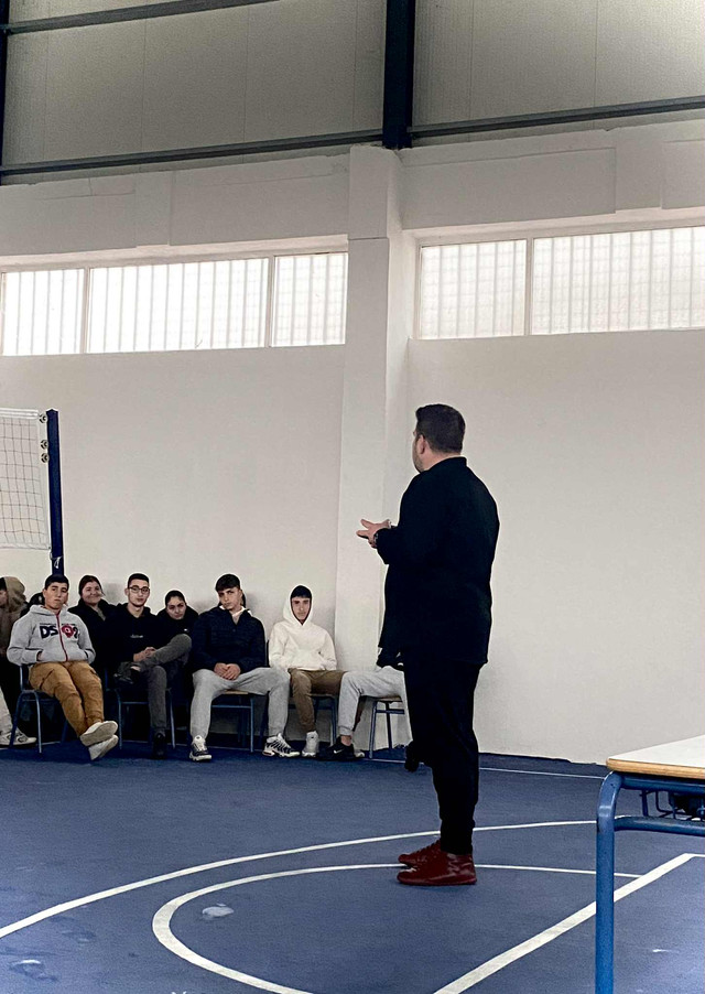 9765d035-3ea9-4842-b1c7-303fa0cab46c