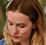 r Untitled 9.gif