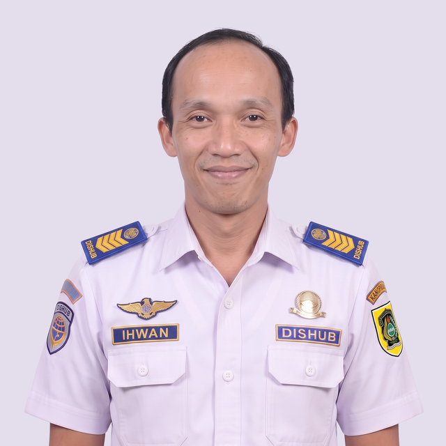 Pas Foto Penguji (3).png