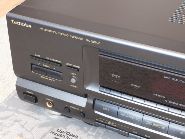 Technics-SA-GX690-04.jpg