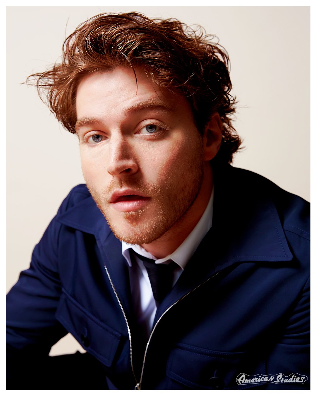 Froy-social-2.jpg