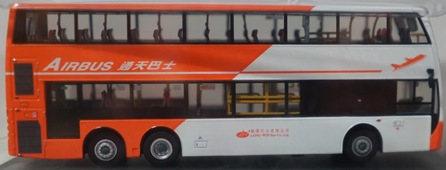 KLE15021 right.jpg